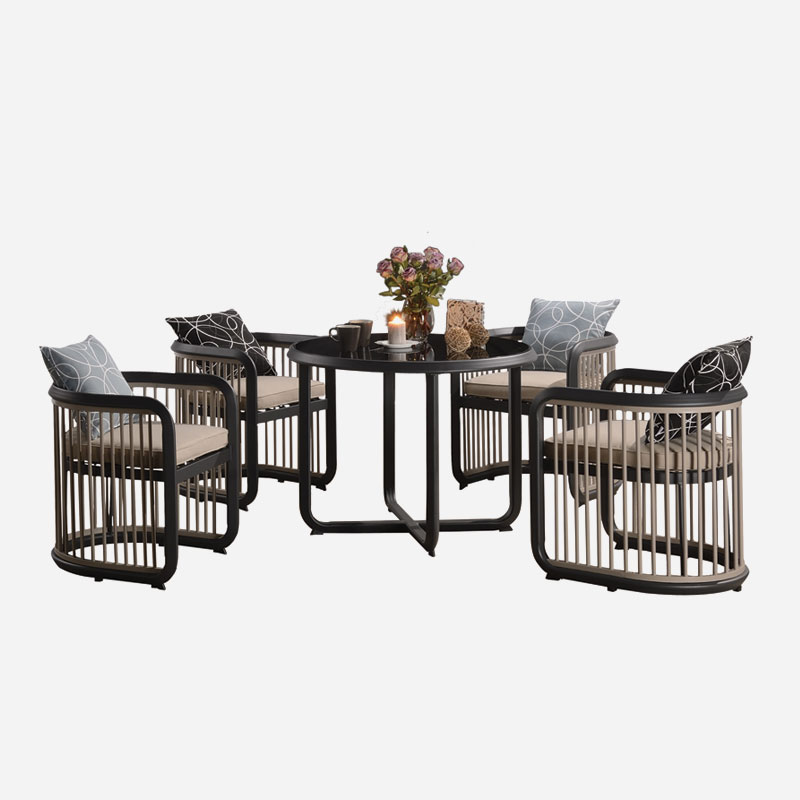 City Round Four Seater Dining Set